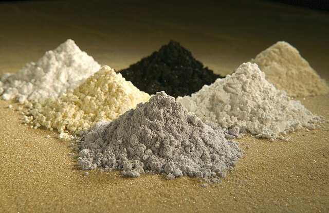 Photo of rare earth_wikimedia common public domain