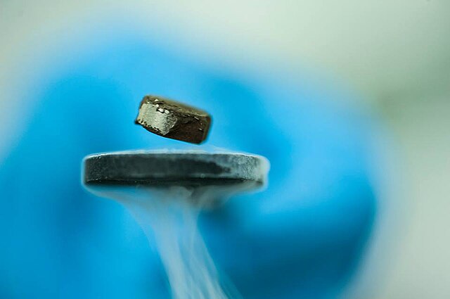Image of superconductor, Meissner Effect